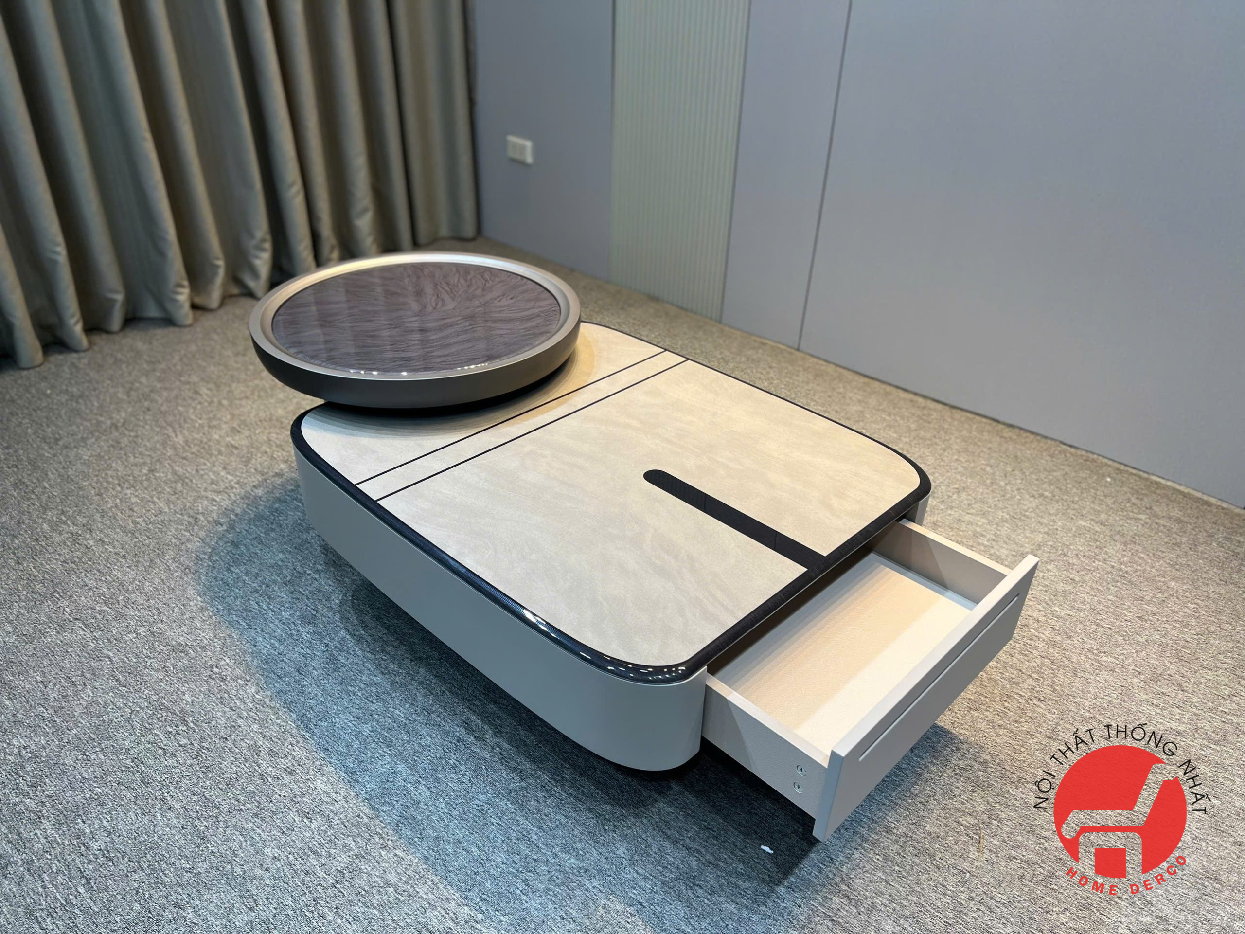 ban-tra-doi-nhap-khau-mat-da