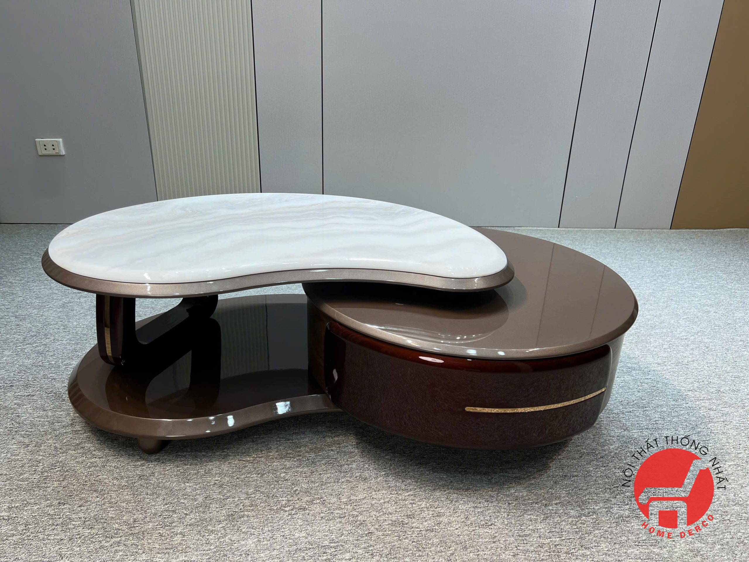 ban-tra-doi-nhap-khau